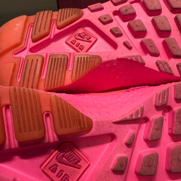 Nike Air women's 7.5 Huarache Run Ultra Breathe 833292-600 Total Pink Blast - Picture 11 of 11